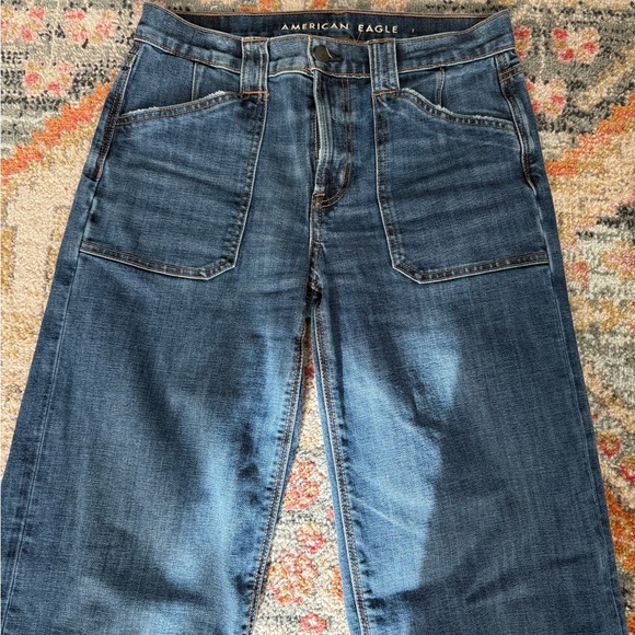 American Eagle Outfitters Women's Dark Blue Straight Leg Jeans - Picture 2 of 5